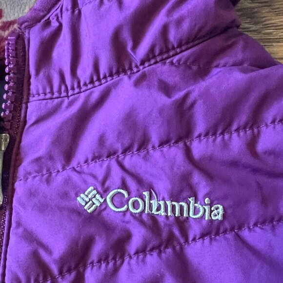 Columbia Reversible Hooded Jacket – Purple Puffer & Fleece – 2T - Picture 3 of 6